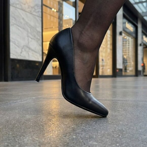 NWT Delicious Black Vegan Leather Square Toe Pumps | 3.75" Heel - Picture 3 of 7